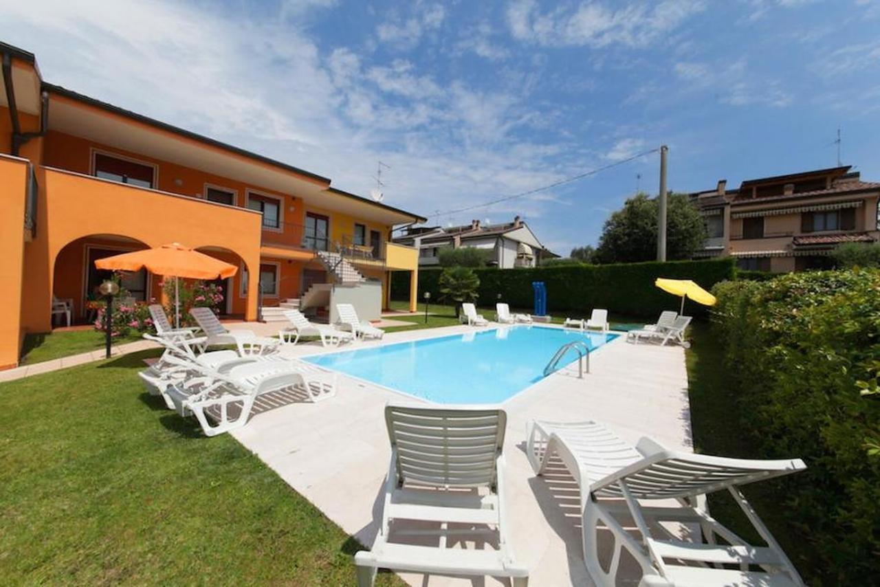 Residence Meridiana Peschiera del Garda Exteriör bild