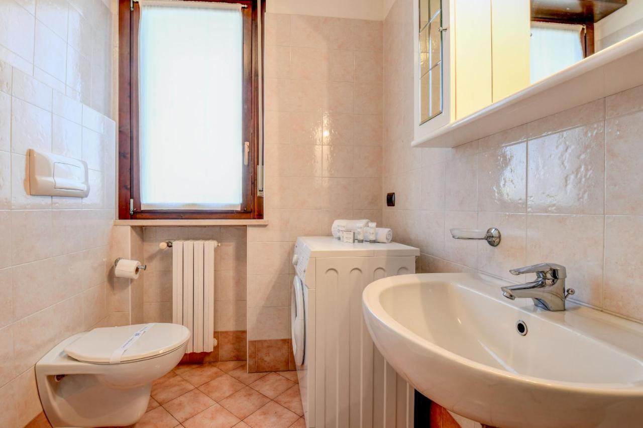 Residence Meridiana Peschiera del Garda Exteriör bild