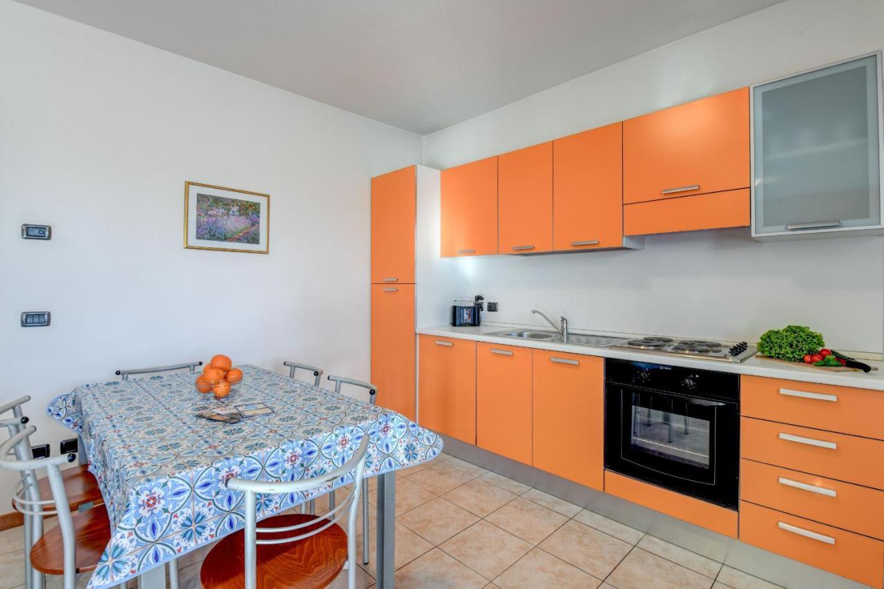 Residence Meridiana Peschiera del Garda Exteriör bild
