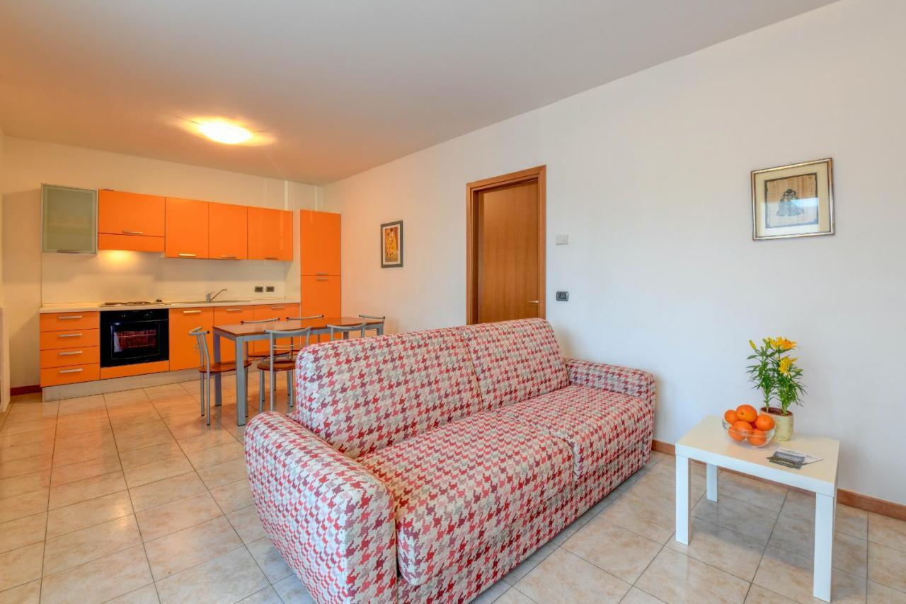 Residence Meridiana Peschiera del Garda Exteriör bild