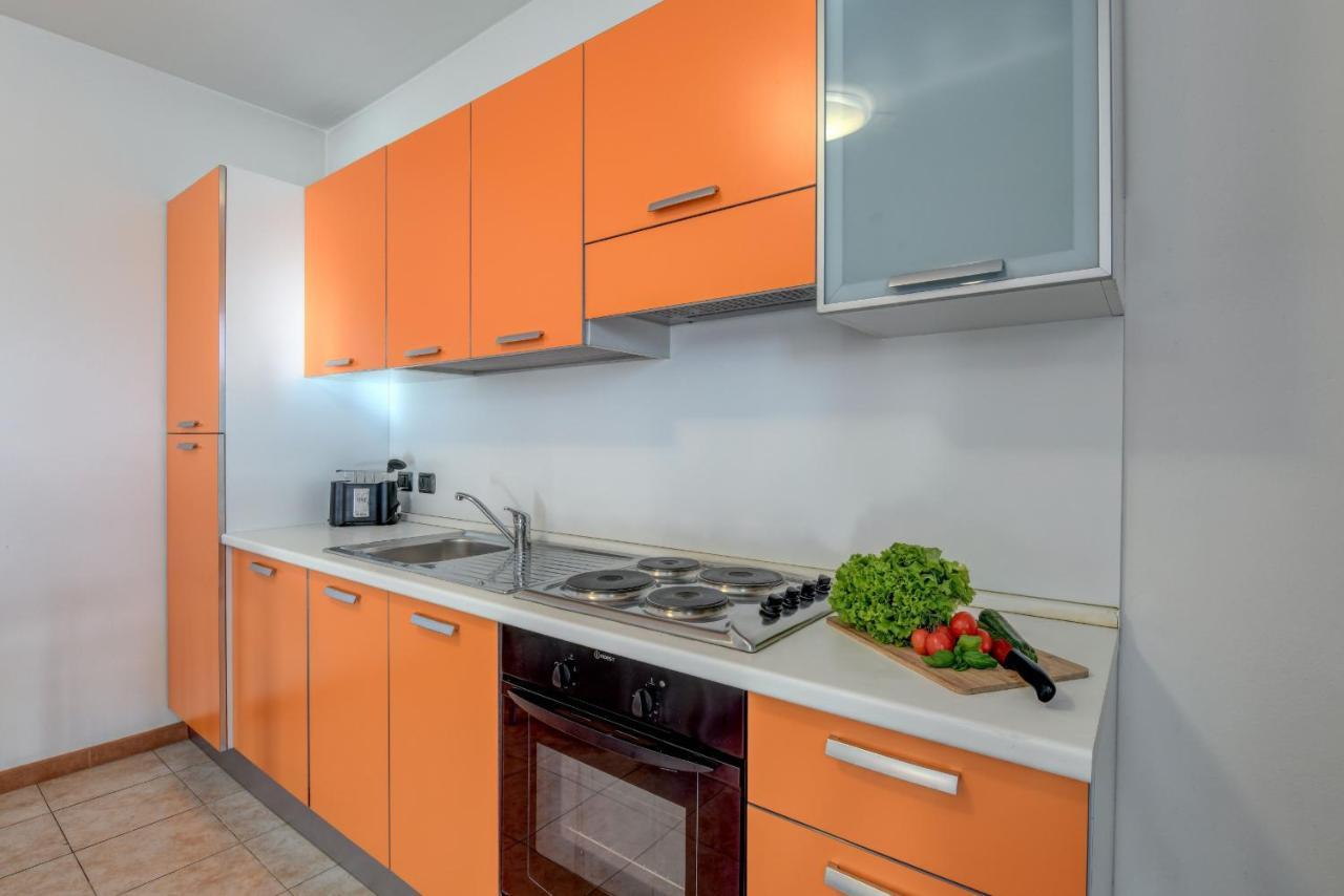 Residence Meridiana Peschiera del Garda Exteriör bild